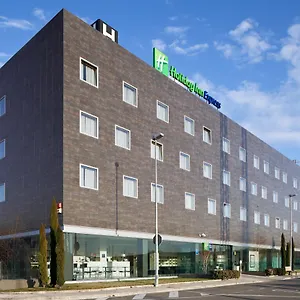 Hotel Express Pamplona By Ihg